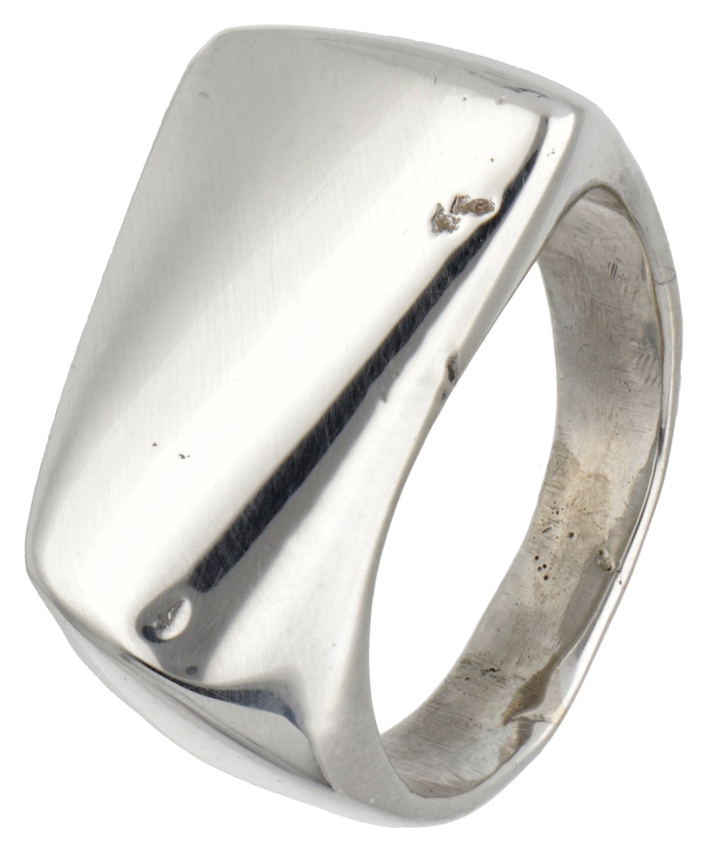 Sterling zilveren no.141 'Plaza' ring door Henning Koppel voor Georg Jensen.