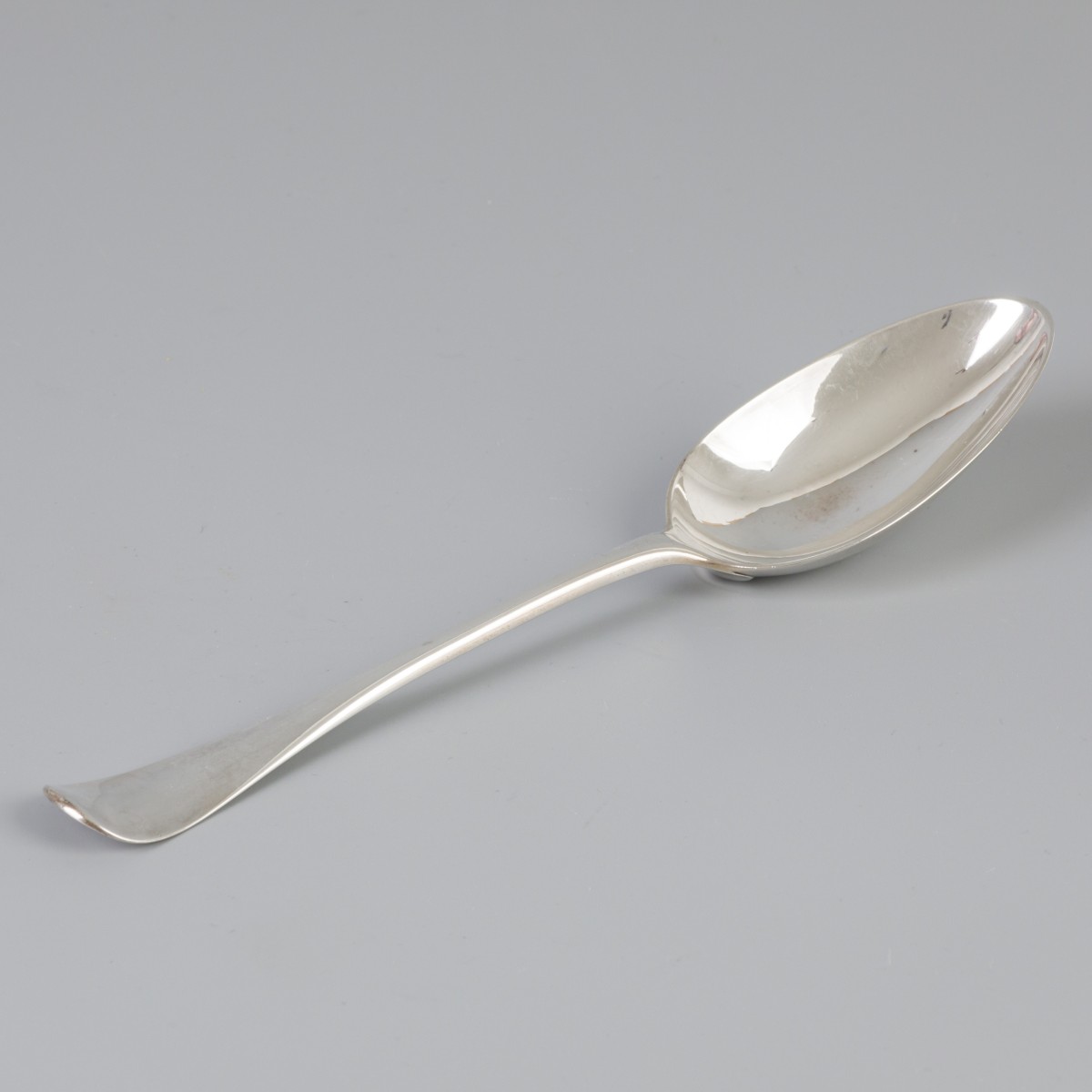 Dinerlepel (Haarlem, Adam Visser 1776-1801) zilver.