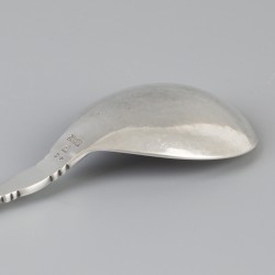 Jamlepel nr.42 Model 'Blossom' (Kopenhagen, Denemarken, Georg Jensen 1933-1944) zilver.