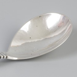 Jamlepel nr.42 Model 'Blossom' (Kopenhagen, Denemarken, Georg Jensen 1933-1944) zilver.