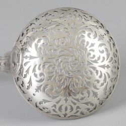 Strooilepel (Bourges, Frankrijk, 1768-1775) zilver.