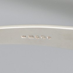 Soeplouche ''Haags lofje'' zilver.
