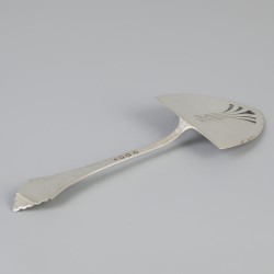 Petit-fourschep zilver.