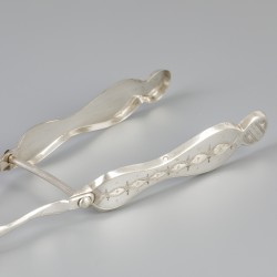 Broodtang zilver.