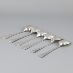 6-delige set dinerlepels "Haags lofje" zilver.