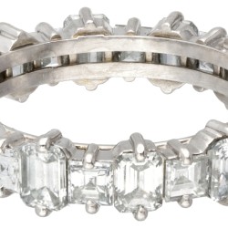 Platina alliance ring bezet met ca. 4.20 ct. diamant.
