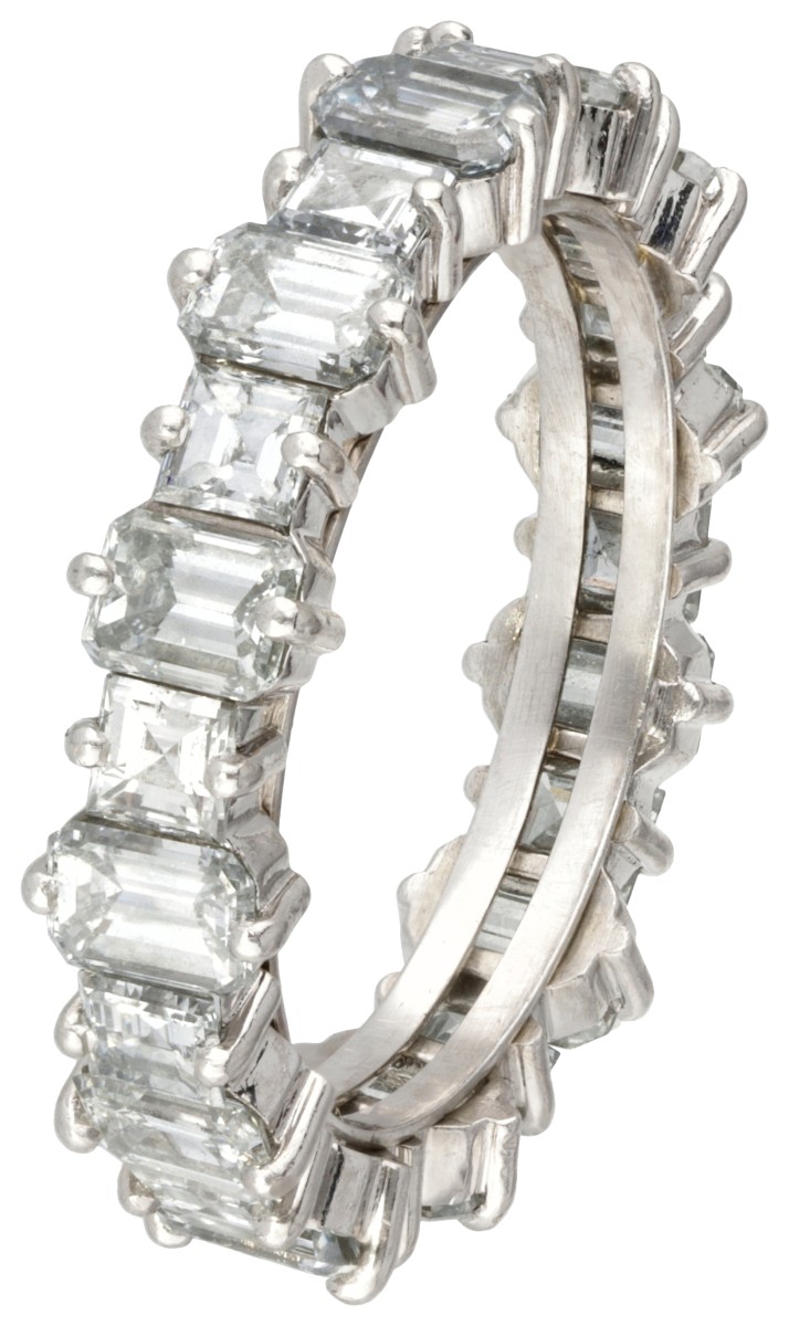 Platina alliance ring bezet met ca. 4.20 ct. diamant.