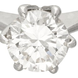 Pt 950 Platina solitair ring bezet met ca. 1.25 ct. diamant.