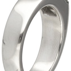 Pt 950 Platina solitair ring bezet met ca. 1.40 ct. princess geslepen diamant.