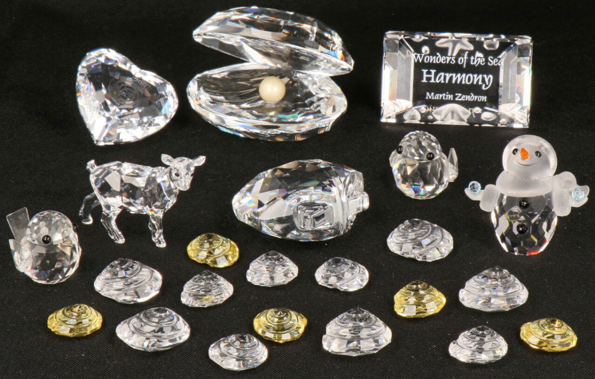 (9) delig lot Swarovski miniaturen