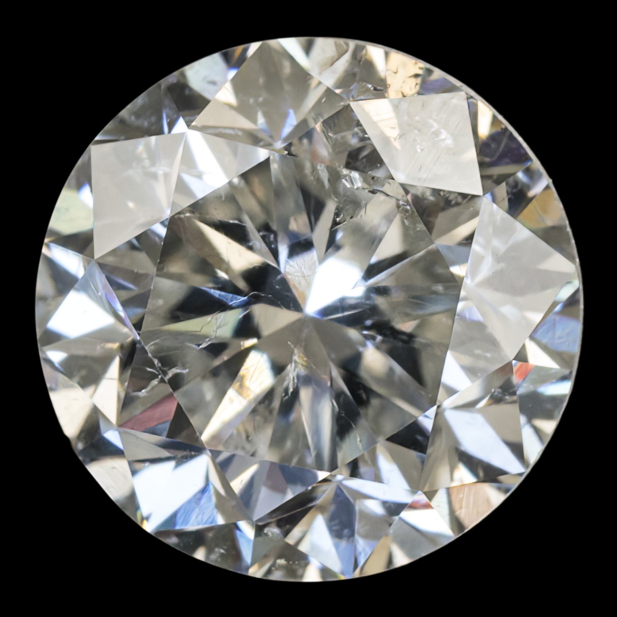 GIA-gecertificeerde briljant geslepen natuurlijke diamant van 0.99 ct.