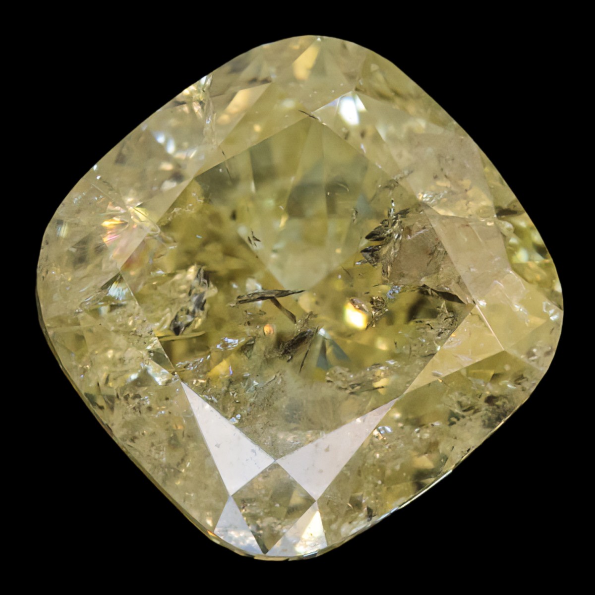 IGI-gecertificeerde square cushion geslepen natuurlijke diamant van 1.02 ct.