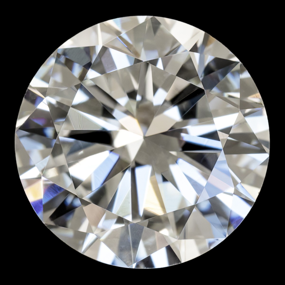 GIA-gecertificeerde briljant geslepen natuurlijke diamant van 1.14 ct.