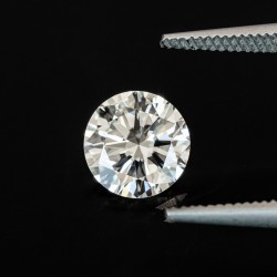 GIA-gecertificeerde briljant geslepen natuurlijke diamant van 1.14 ct.