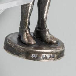 Miniatuur beroepswerker (Chaussetiers) zilver.