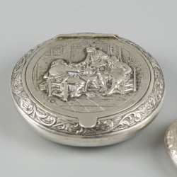 2-delig lot doosjes zilver.