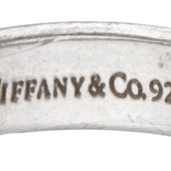 Sterling zilveren Tiffany & Co. ring met slotje.