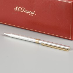 S.T. Dupont ballpoint pen met originele doos.