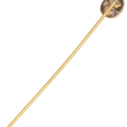 BWG 10 kt. geelgouden reversspeld bezet met ca. 0.11 ct. opaal en zaadparels.