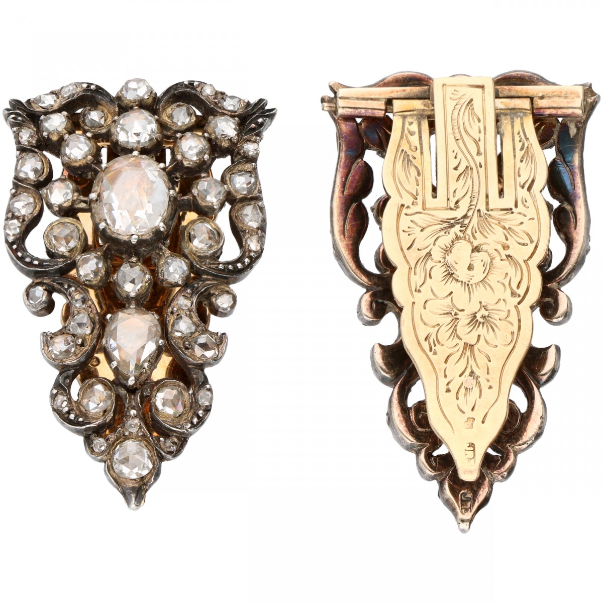 Twee antieke geelgouden spelden, met 124 diamanten - 14 kt. en 925/1000.