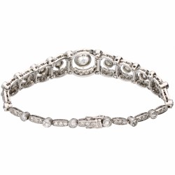 Witgouden entourage armband, met ca. 5.66 ct. diamant - 14 kt.