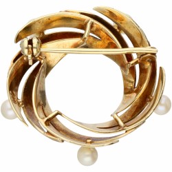 Geelgouden vintage broche, met cultivé zoetwater parel - 14 kt.