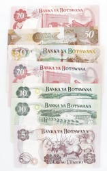 Botswana. Lot (7) 5/2x10/2x20 and 2x 50 Pula. Banknote. Type 1992-2009. - UNC.