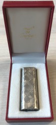 Cartier aansteker "Must de Cartier" verzilverd.