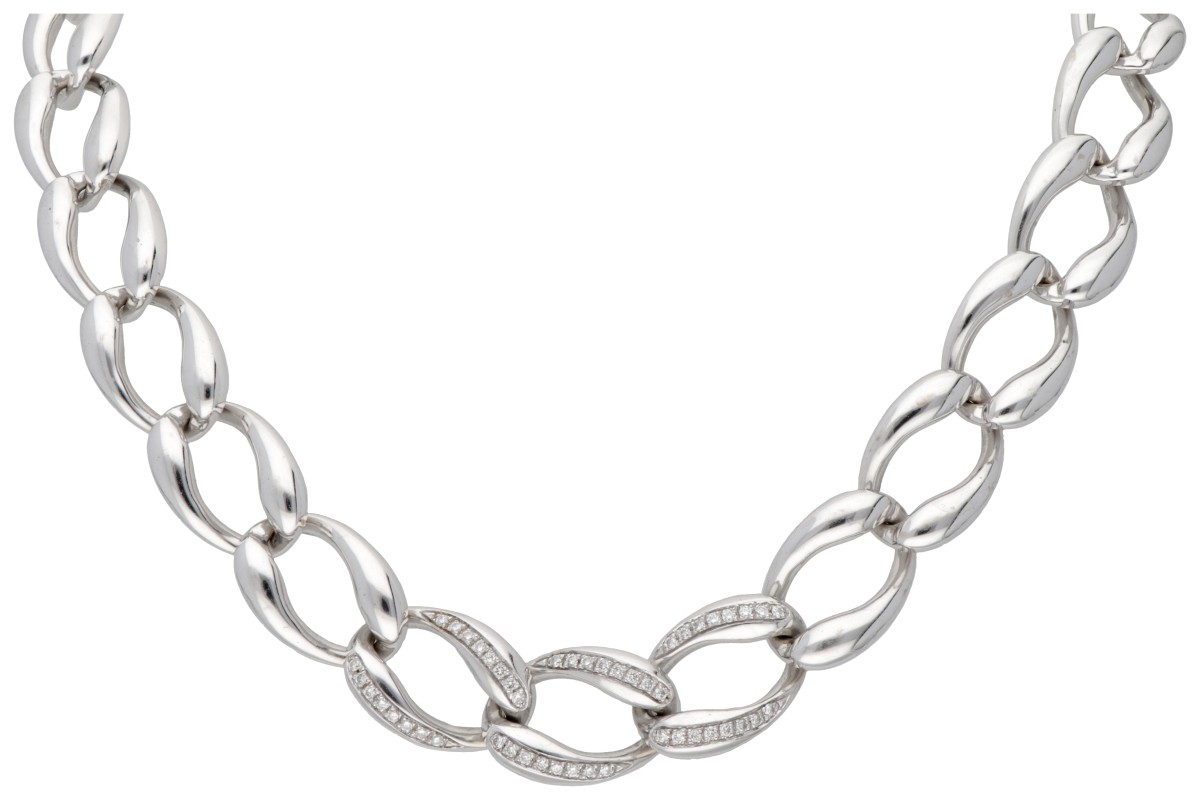 18 kt. Witgouden gourmet-schakelcollier bezet met ca. 0.48 ct. diamant.