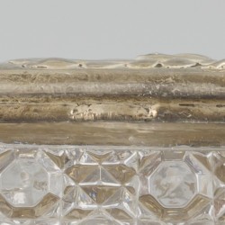 2-delige set kaptafeldoosjes zilver.