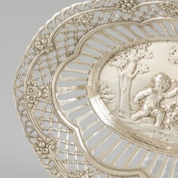 Bonbonmandje zilver.