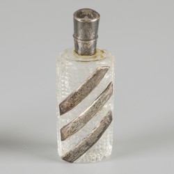 2-delig lot parfumflacons zilver.