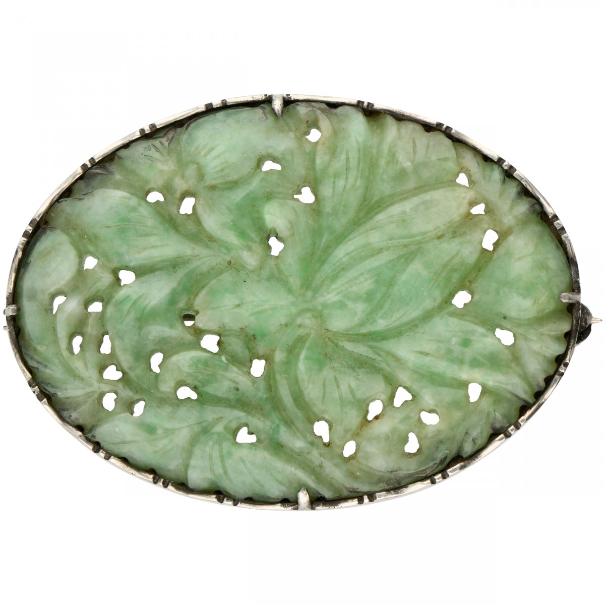 Zilveren broche, met floraal gesneden jade - 835/1000.
