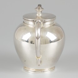 Theepot zilver.