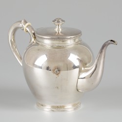 Theepot zilver.