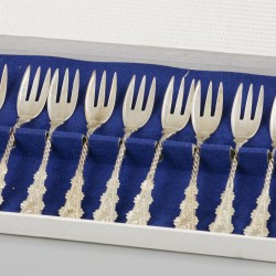12-delige set taartvorkjes zilver.