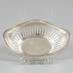 Bonbonmandje zilver.