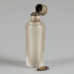 3-delig lot parfumflacons zilver.