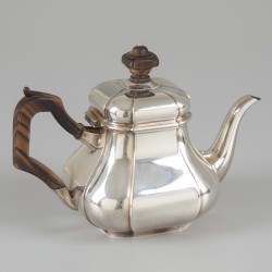 Theepot zilver.