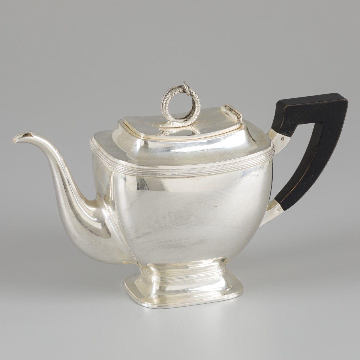 Koffiepot zilver.