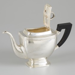 Koffiepot zilver.
