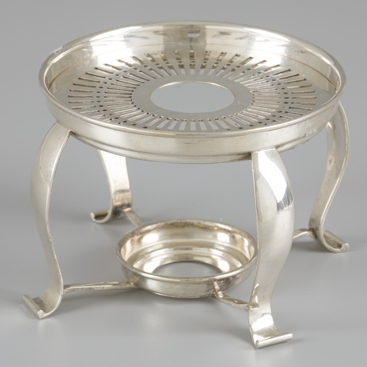 Komfoor zilver.