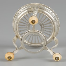 Komfoor zilver.