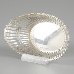 Bonbonmandje zilver.