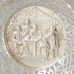 Bonbonmandje zilver.