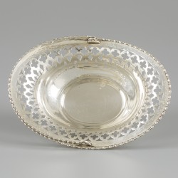 Bonbon-hengselmand zilver.