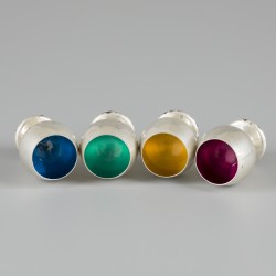 4-delige set likeur- / shotglaasjes zilver.