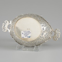 Bonbonmandje zilver.