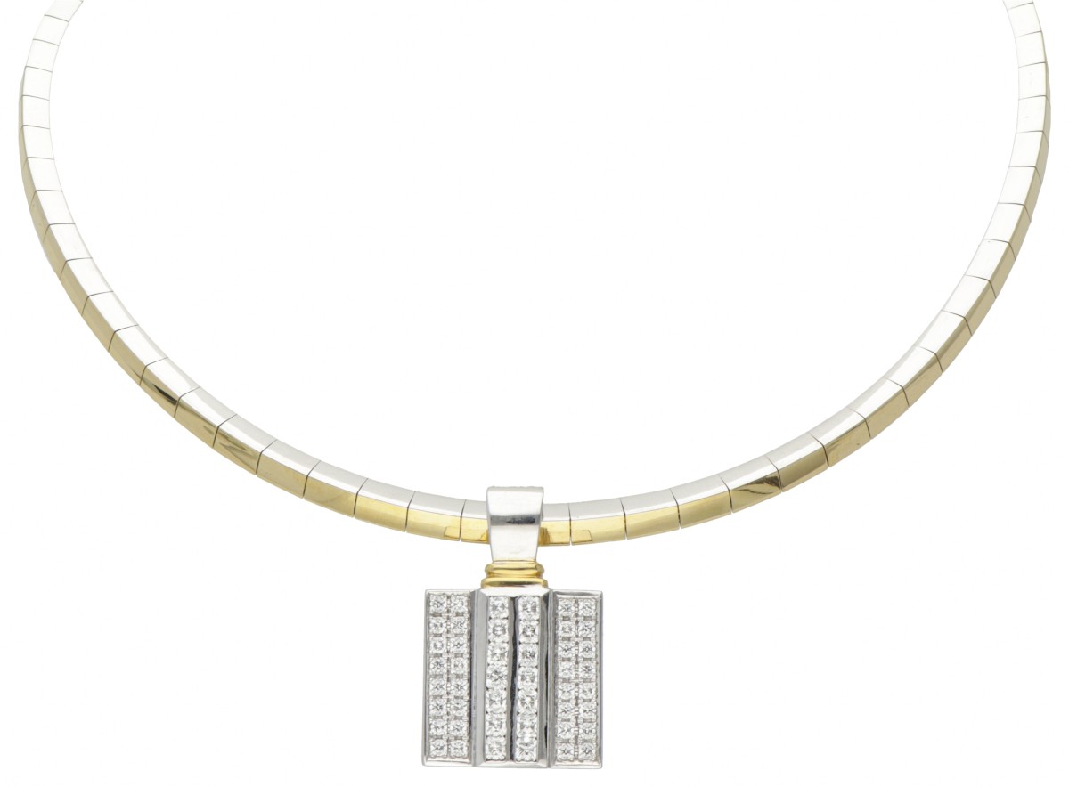 18 kt. Bicolor gouden klassiek 'Flanders' collier bezet met ca. 1.64 ct. diamant.