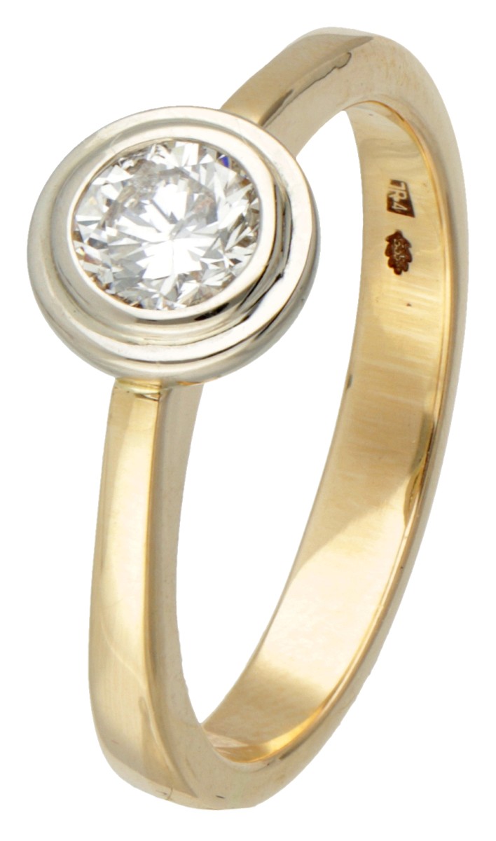 14 kt. Geelgouden solitair ring bezet met ca. 0.40 ct. diamant.